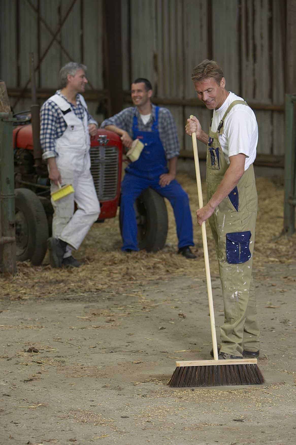 Gadekost m/hul til skaft 520 mm.stiv/træ