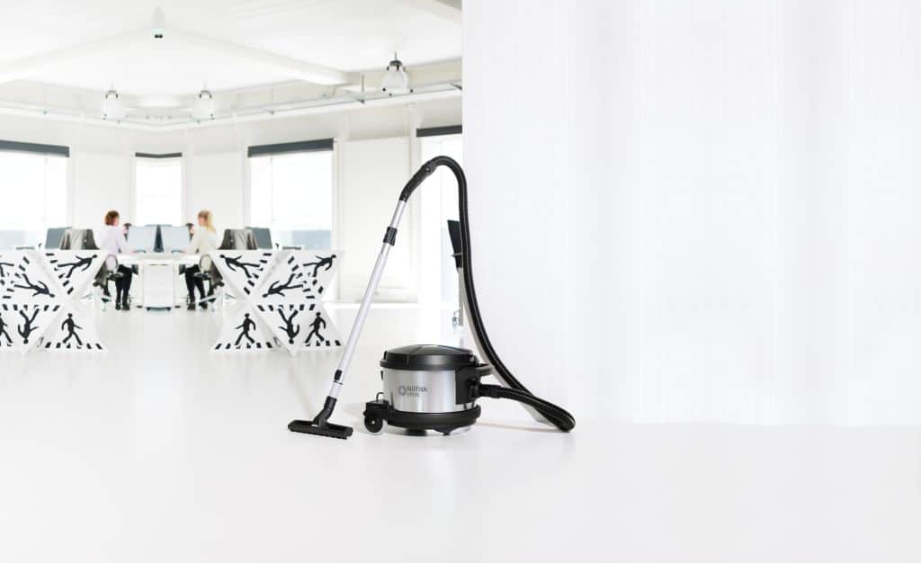 Nilfisk VP/GD930 HEPA Blue inkl. kombi- og parketmundstykke +10 poser