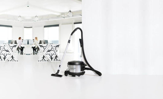 Nilfisk VP/GD930 HEPA Blue inkl. kombi- og parketmundstykke +10 poser