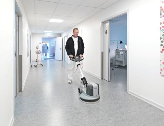 Nilfisk FM400 L Polermaskine u/tilbehør