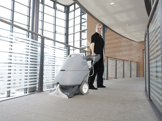 Nilfisk Tæpperenser AX410 Udgået