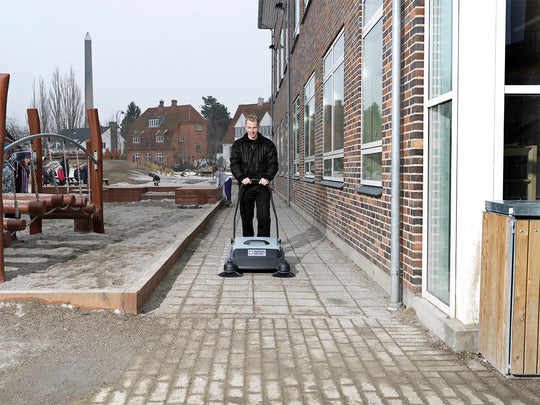 Nilfisk SM800 Fejemaskine