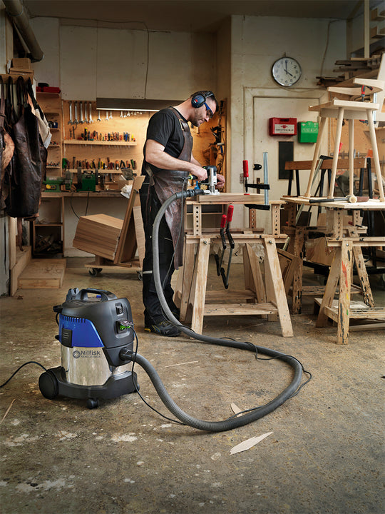 Nilfisk Aero 21-21 PC Inox støv/vådsuger